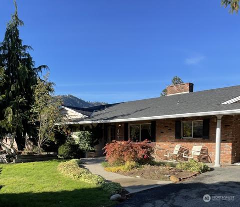 402 Valley View Dr, Cashmere, WA 98815 | 25 Photos | MLS #2011354 - Movoto