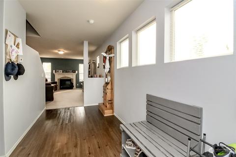 2304 193rd St E, Spanaway, WA 98387 photo 4