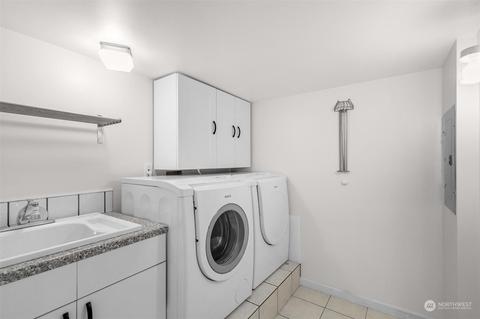 2126 N 87th St, Seattle, WA 98103 photo 29