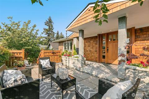 2126 N 87th St, Seattle, WA 98103 photo 1