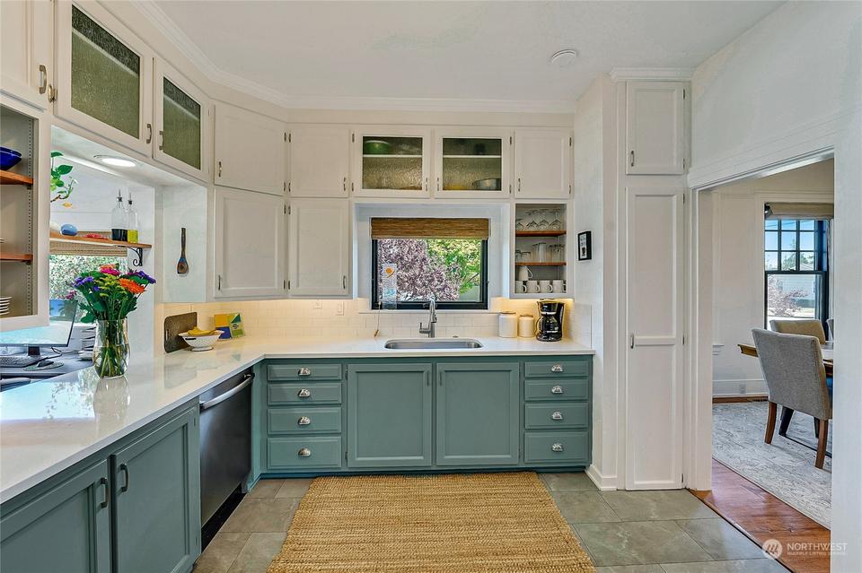  1404 10th St, Anacortes, WA 98221 photo 14