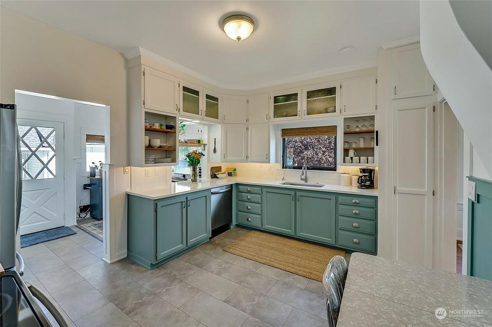  1404 10th St, Anacortes, WA 98221 photo 13