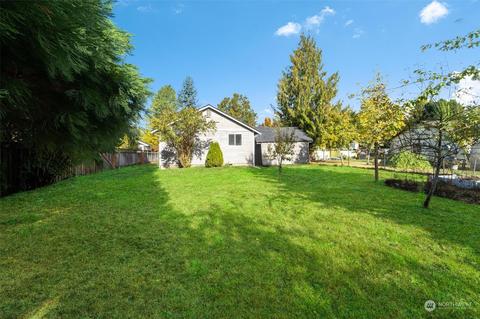 1970 Mchugh Ave, Enumclaw, WA 98022 photo 11
