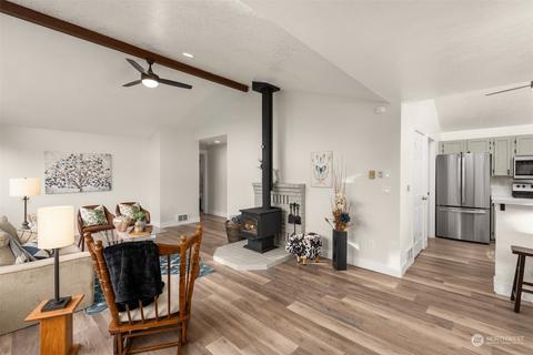 9224 1st Dr SE, Everett, WA 98208 photo 4