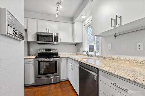 10326 NE 185th St #C, Bothell, WA 98011 photo 17