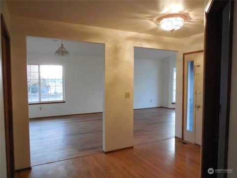 972 Cedar St, Sequim, WA 98382 photo 6