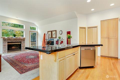 613 40th Pl, Everett, WA 98201 photo 8