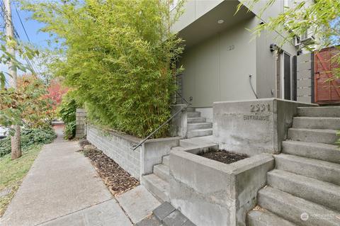123 24th Ave E, Seattle, WA 98112 photo 2