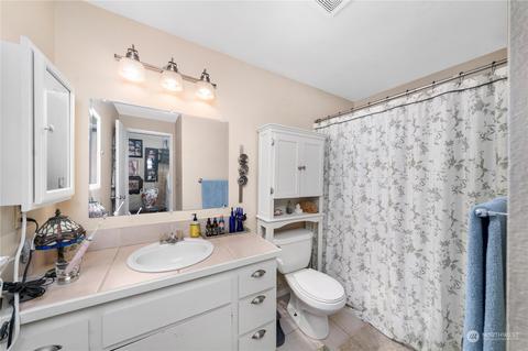134 Semanski St #C-1, Enumclaw, WA 98022 photo 13