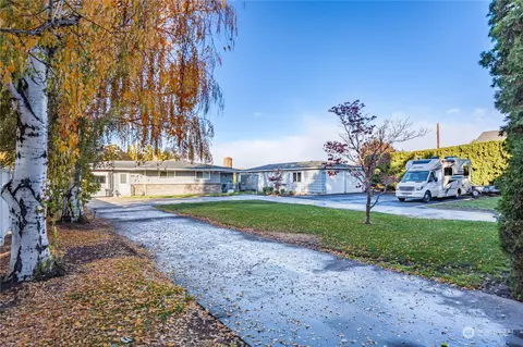1460 Sunset Hwy, East Wenatchee, WA 98802
