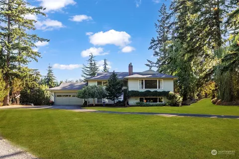 301 Baker St, Bellingham, WA 98225