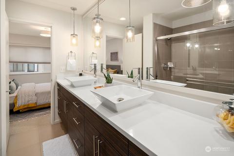 1922 E John St, Seattle, WA 98112 photo 16