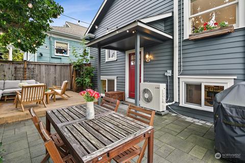 4029 Interlake Ave N, Seattle, WA 98103 photo 18
