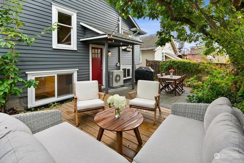 4029 Interlake Ave N, Seattle, WA 98103 photo 15