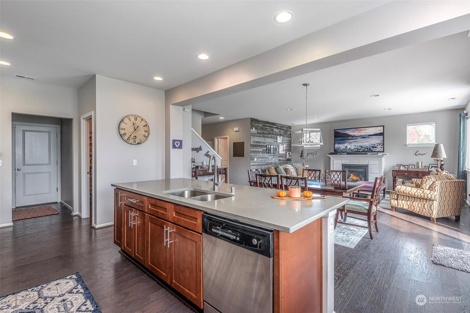 19503 20th Ave E, Spanaway, WA 98387 photo 16