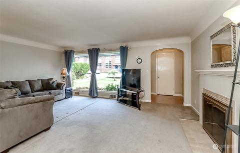 6220 East Dr, Everett, WA 98203 photo 9