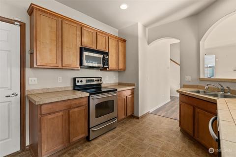 7724 197th Street Ct E, Spanaway, WA 98387 photo 4