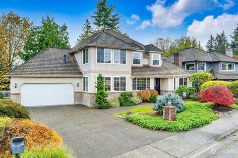 1705 Edgemoor Ln, Everett, WA 98203 photo 2