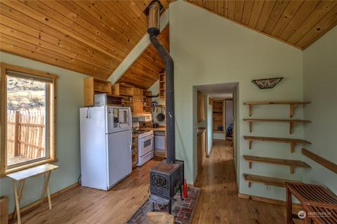 33 Surface Ln, Twisp, WA 98856 photo 3