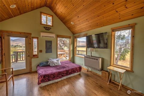 33 Surface Ln, Twisp, WA 98856 photo 2