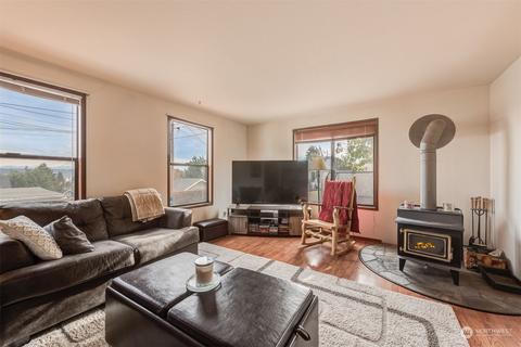 1521 Cedar St, Everett, WA 98201 photo 5
