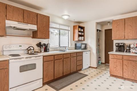 1521 Cedar St, Everett, WA 98201 photo 11