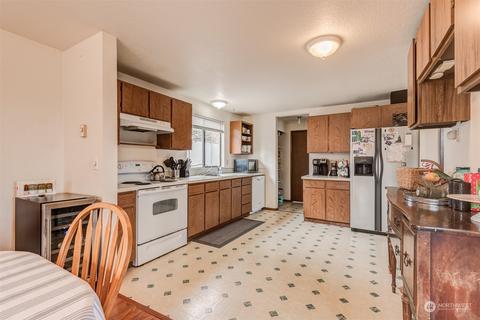 1521 Cedar St, Everett, WA 98201 photo 9