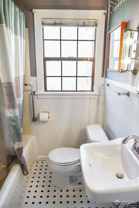 215 E 5th St, Lind, WA 99341 photo 7