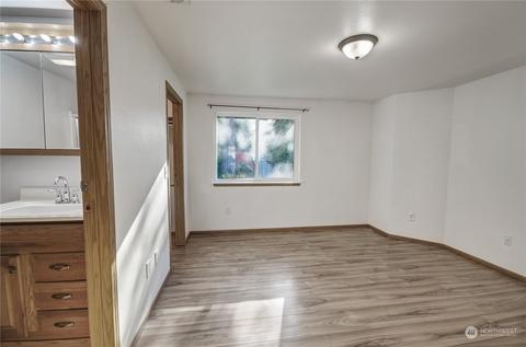 4916 231st St E, Spanaway, WA 98387 photo 17