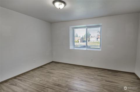 4916 231st St E, Spanaway, WA 98387 photo 14