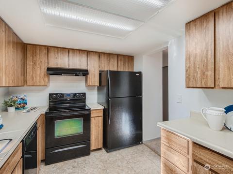 606 216th St SW, Bothell, WA 98021 photo 7