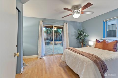 2129 N 88th St, Seattle, WA 98103 photo 17