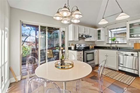 2129 N 88th St, Seattle, WA 98103 photo 4
