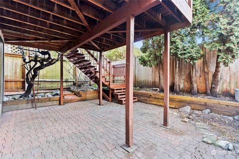 2129 N 88th St, Seattle, WA 98103 photo 18