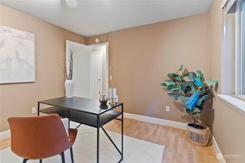 2129 N 88th St, Seattle, WA 98103 photo 14