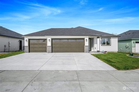 3308 W Crabapple Ct, Moses Lake, WA 98837