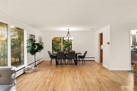 11030 Circle Dr, Bothell, WA 98011 photo 9