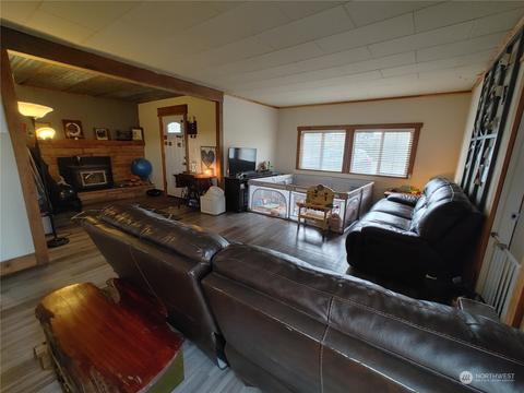 340 Second Ave, Forks, WA 98331 photo 5