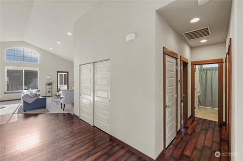 23012 Barker Rd, Bothell, WA 98021 photo 3