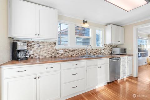 1503 Colby Ave, Everett, WA 98201 photo 7
