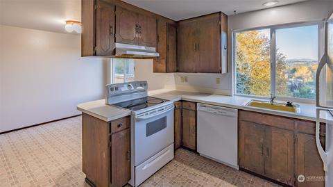 22527 4th Ave SE, Bothell, WA 98021 photo 21
