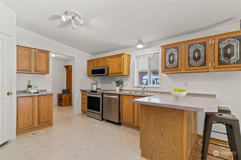 30 E Joyce Ln, Belfair, WA 98528 photo 3