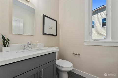 725 Edmonds Way, Edmonds, WA 98020 photo 16