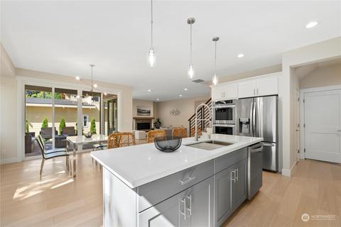 725 Edmonds Way, Edmonds, WA 98020 photo 14