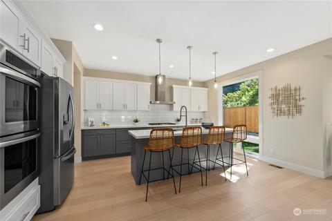725 Edmonds Way, Edmonds, WA 98020 photo 12