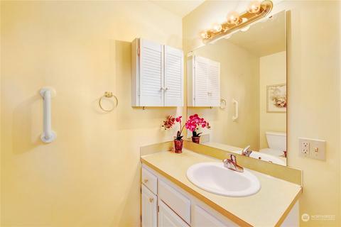 22215 49th Ave SE, Bothell, WA 98021 photo 16