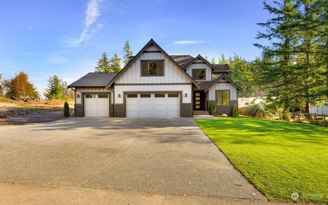 6852 La Bello Dr, Lynden, WA 98264