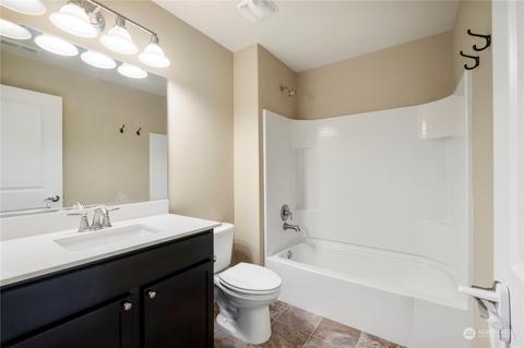 528 Petersen Dr E, Enumclaw, WA 98022 photo 14