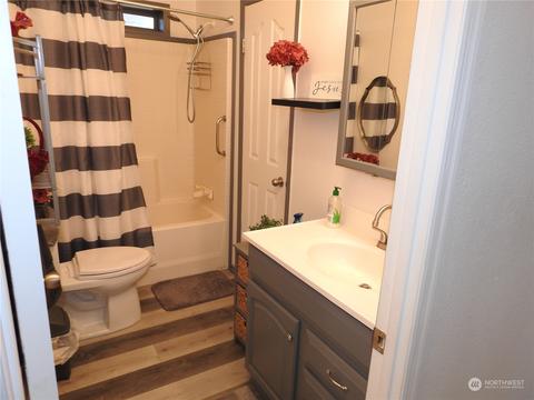 19016 223rd Avenue Ct E, Orting, WA 98360 photo 8