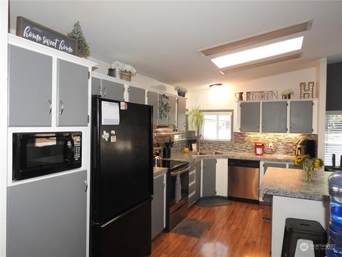19016 223rd Avenue Ct E, Orting, WA 98360 photo 2